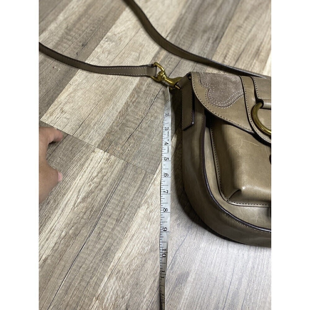 FRYE Ilana Green Gray Taupe Leather Saddle Crossbody Bag  Bohemian Casual Tassel - Picture 11 of 16